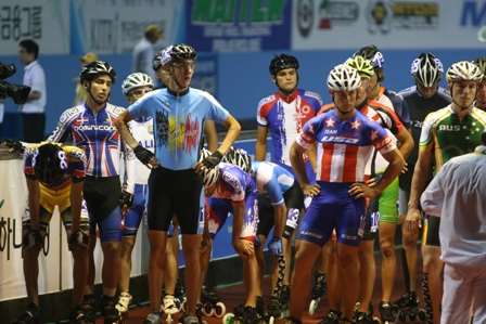 Championnat du monde de vitesse 2011 à Yeosu - départ de l'élimination sur piste