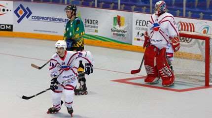 Championnat du monde de roller-hockey 2012 : les tricolores respirent