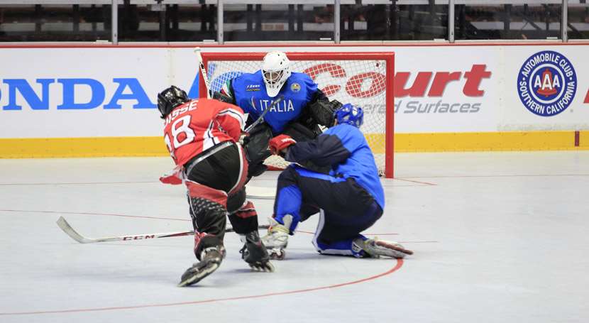 Première journée du championnat du monde senior de roller-hockey 2013