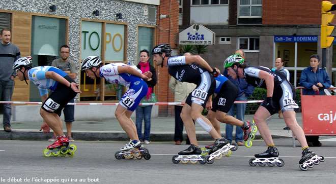 Le début de l'échappée gagnante du marathon roller