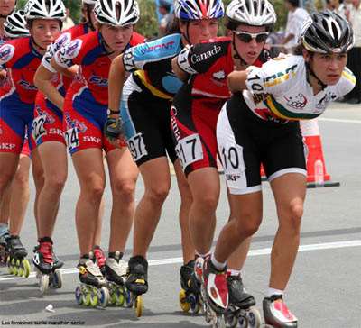 Juniors femmes sur marathon aux championnats du modne de roller course 2005