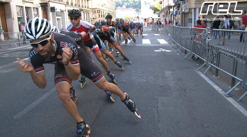 Yann Guyader "se frise" pendant le marathon