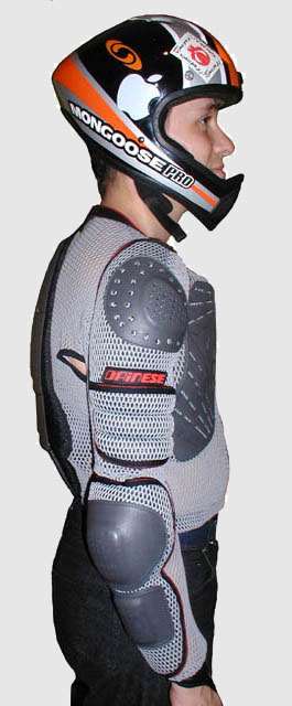 Exemple de protections de roller de descente Exemple de protections de roller de descente