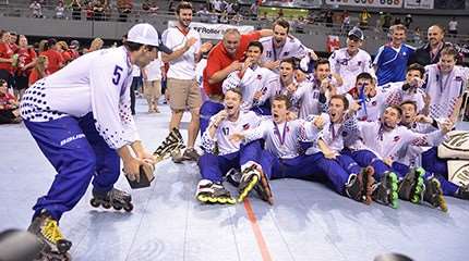 Les juniors hommes français, champions du monde de roller hockey 2014