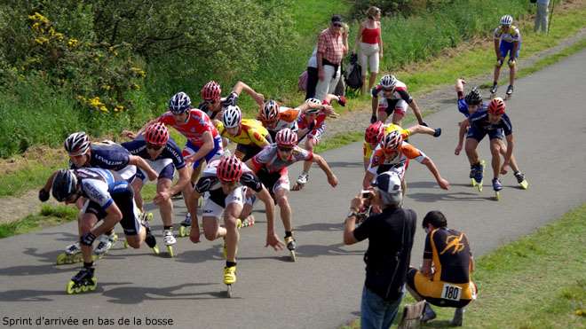 Le sprint d'arrivée de la Goelo Roller Nature