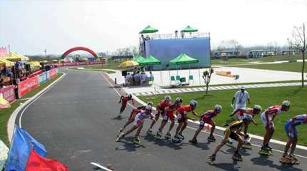 Le complexe de roller-skating de Haining (Chine)