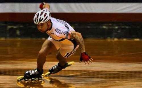 Les patineurs américains lancent un appel au don