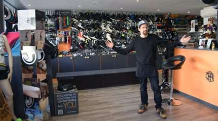 Bolton nous raconte l&rsquo;histoire du shop Clic-n-Roll