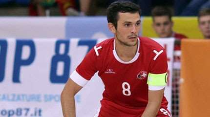 Les capitaines d’équipes de rink hockey : Federico Garcia Mendez (Genève RHC)