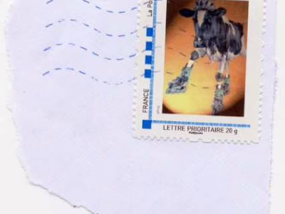 Un timbre de vache à roulettes