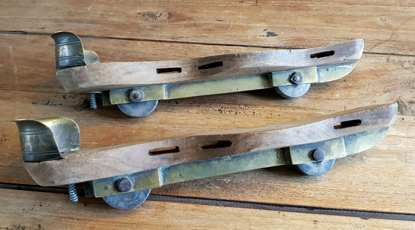 Patin à roues alignées C.W. Wirths de la période 1824-1861