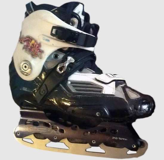 Un custom Seba High avec lame de patin à glace