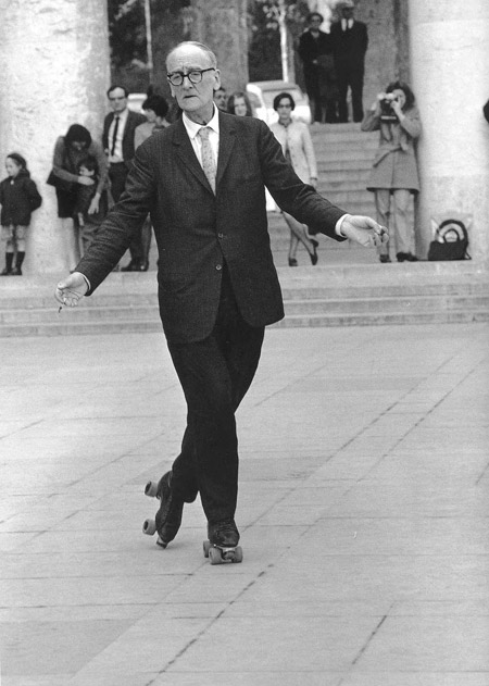 Photo de Florimont Dufour par Robert Doisneau - " le patineur solitaire" (1969)