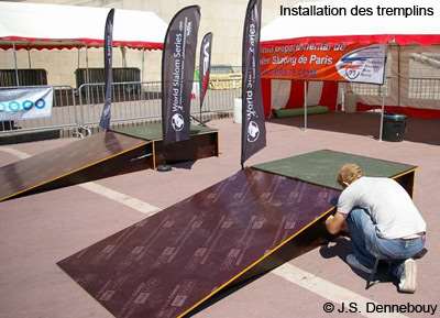 Installation des plans inclinés pour le départ du slalom vitesse
