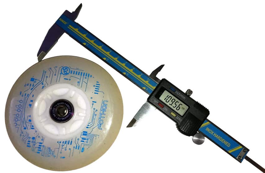 Pied à coulisse pour mesurer les roues de roller
