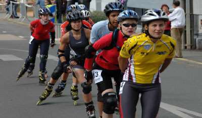 Patineurs en course au Vendée roller Marathon 2007