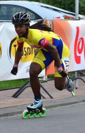 Mondial roller course 2013 : 200m route juniors dames