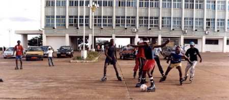 Roller soccer ou roller foot à Yaoundé