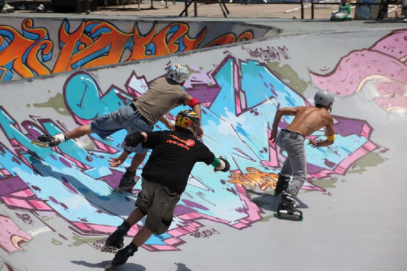 Skate Cross Series à Marseille, dans le bowl
