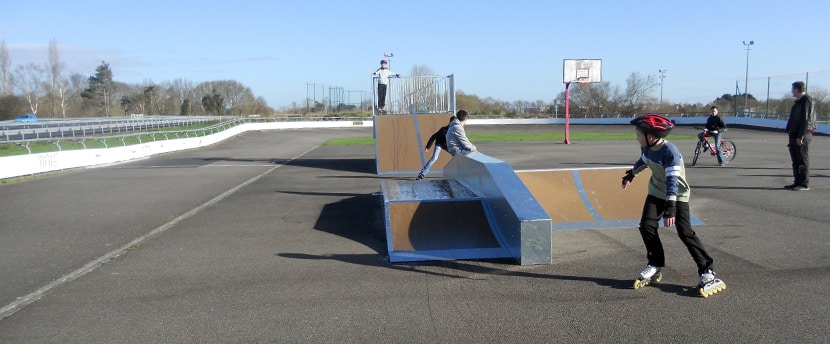 Spot : le skatepark et la piste de vitesse de Saint-Philbert-de-Grand-Lieu