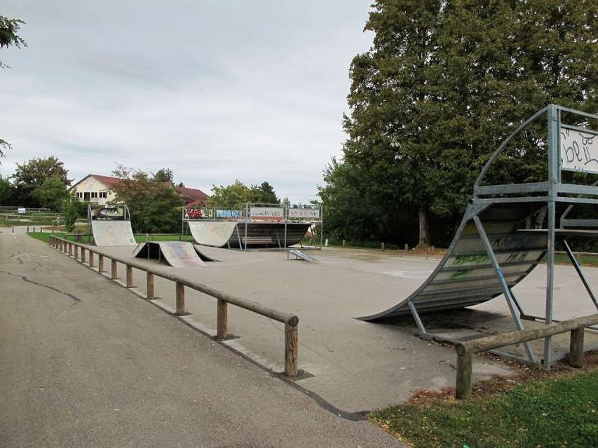 Le skatepark de Buxy (Bourgogne)