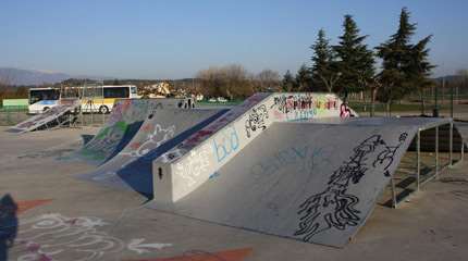 skatepark carpentras 02 small