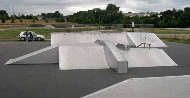 Skatepark et circuit routier de Château-Gontier (53) Skatepark et circuit routier de Château-Gontier (53)