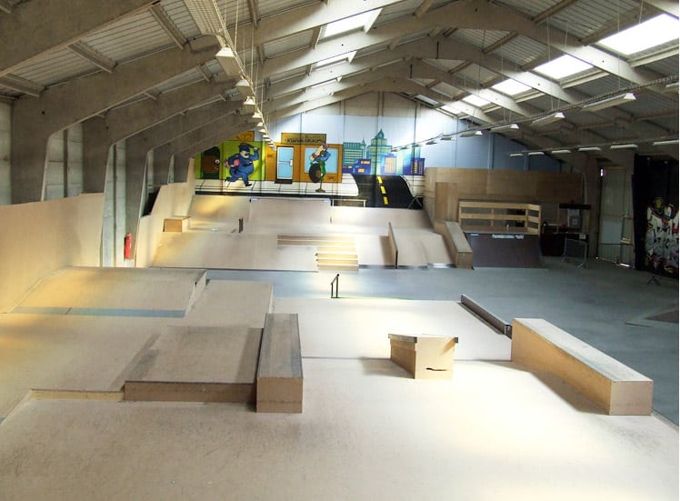 Vue de l'aire d'évolution du skatepark de la citadelle à Dunkerque (59)