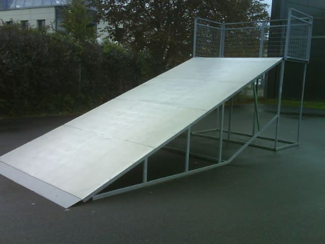 Plan incliné du skatepark de Croissy-sur-Seine (78)