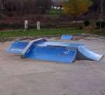 Spot : le skatepark de la ville de Rognes (13)