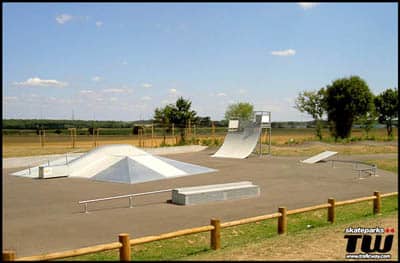 Skatepark de Dracy le Fort (71)