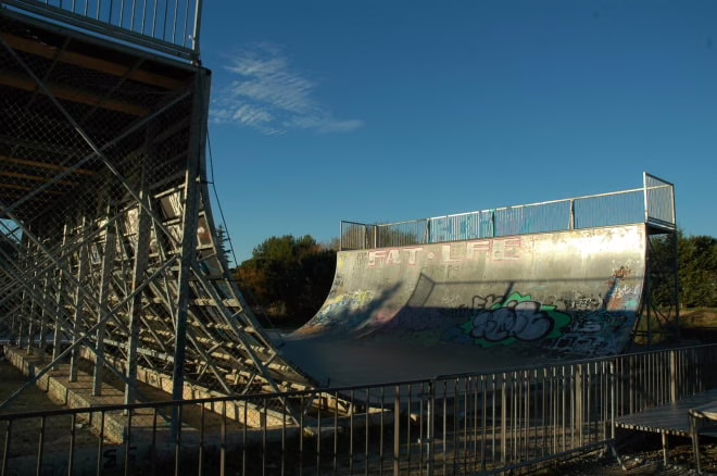 Le skatepark de Grammont (34) fait peau neuve en 2007