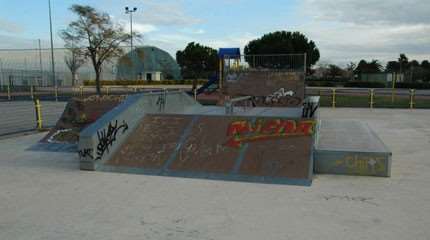 Spot : skatepark et piste du Grau-du-Roi (30)