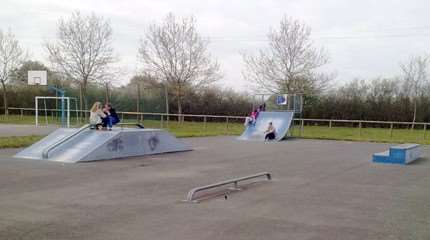 Spot : le skatepark de Jouy-le-Potier (45)