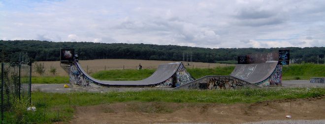 Skatepark de Jouy-Le-Moutier (95)