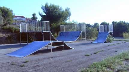 Spot : le skatepark de Lançon-de-Provence (13)