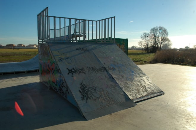 skatepark mauguio 04