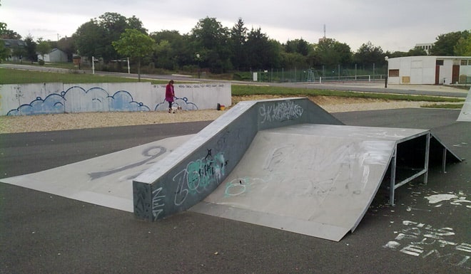 Le skatepark de Saint-Germain-du-Puy (18)