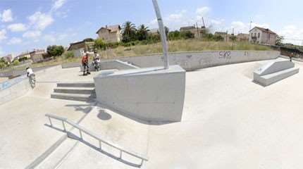 Spot : le skatepark de Sant Vicenç dels Horts (Espagne)