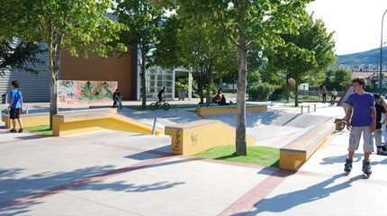 Spot : le skatepark de Tournon-sur-Rhône (07)