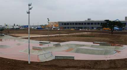 skatepark vaulx en velin 01 small