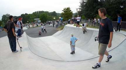 Spot : le skatepark de Villefontaine (38)