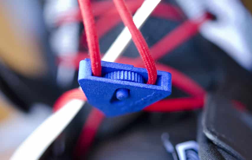 lacet auto serrant