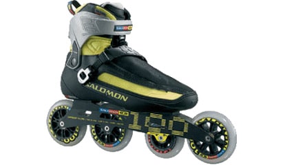 The manufacturing of a pair of roller skates