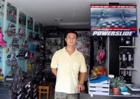 Toni Cheng ouvre son magasin en Chine