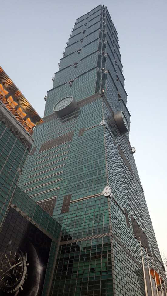 Marie Poidevin en escale dans la Capitale Taipei