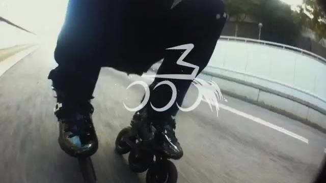 Dustin Werbeski en session freeride avec des 3&#215;125 mm
